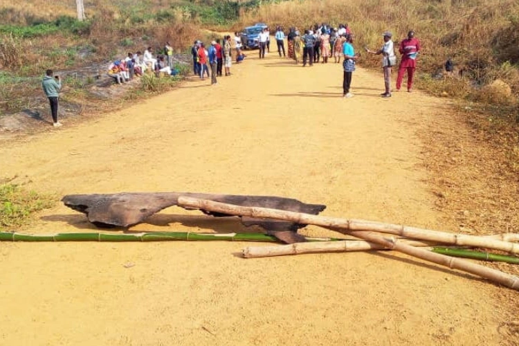 Tchibanga : la route, l'inquiétude des populations de Baniara