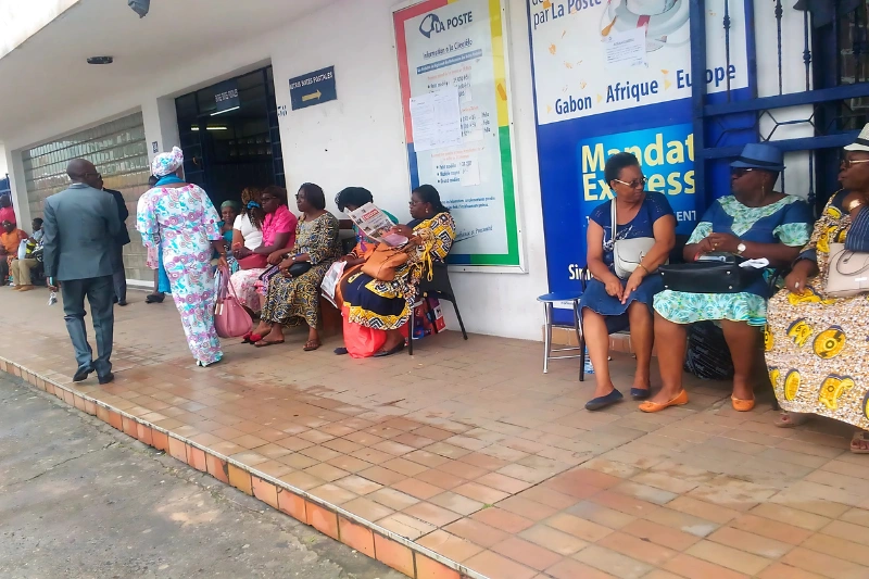 La Poste SA : les postiers entre espoir et incertitudes