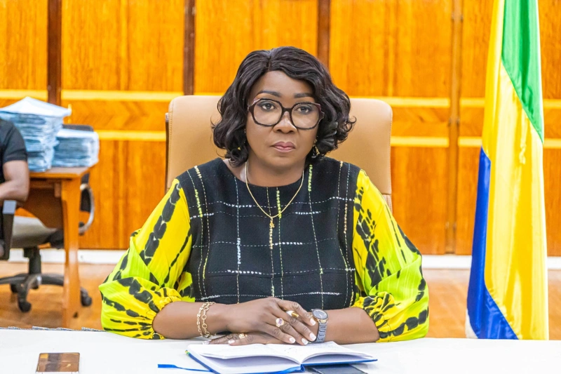 La ministre de la Fonction publique, Pr Marcelle Ibinga Itsitsa.