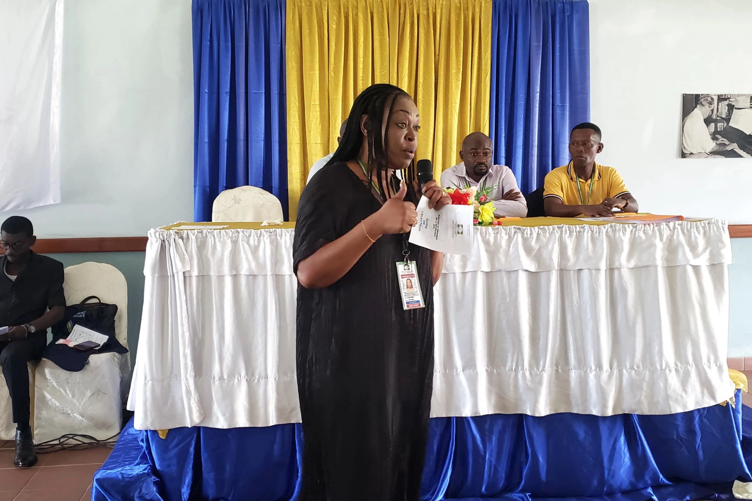 La présidente de la Commission électorale départementale, Rita Tatiana Ntsame Obiang.