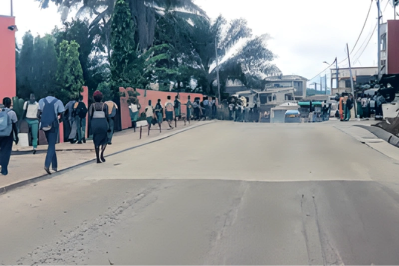 Carrefour André-CES Mindoubé : on circule bien à nouveau !