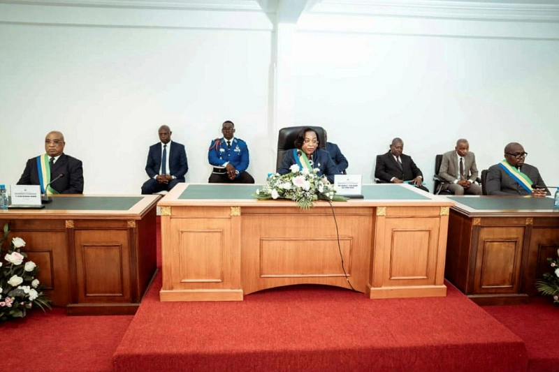 Les présidents du Sénat, Huguette Nyana Ekoume-Awori...,