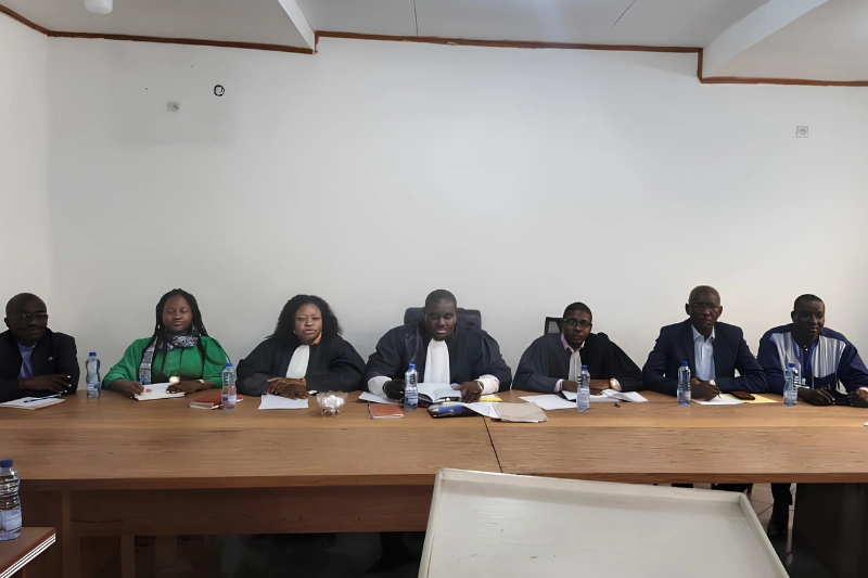 Le tribunal de port-gentil