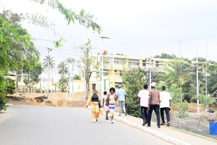 Université Omar Bongo