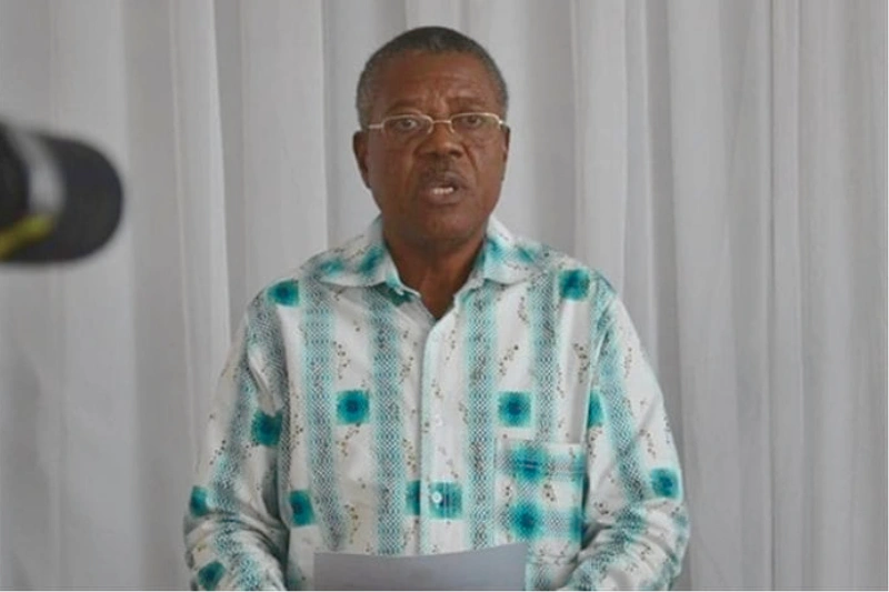 Le président de la CNR, le Pr Vincent Moulengui Boukosso. © DR