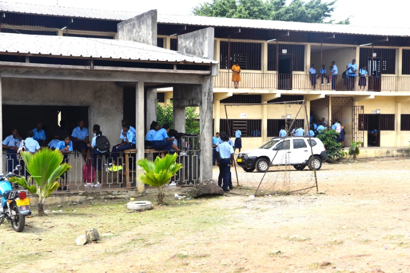 Une vue de l'intérieur du collège Mabignath.