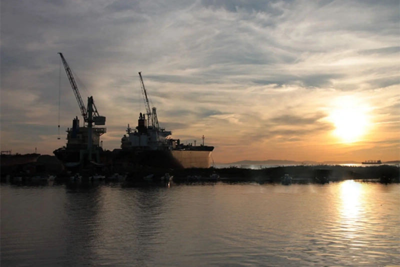 Détournement présumé d'un bateau de manganèse : " il s'agit plutôt d'un délit de fuite et dune sortie non autorisée "