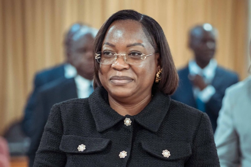 Yvonne Nyana Ekoume- Awori, présidente du sénat