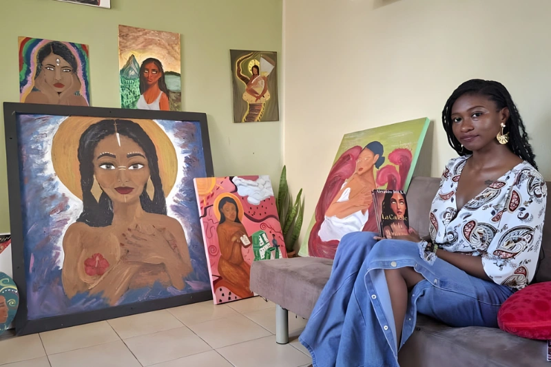 Arts : au royaume de la ''Cosmogénie d'elle '' d'Alexandra Bouka