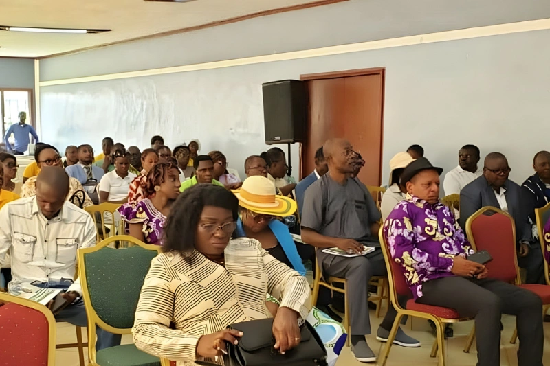 Journée nationale de l'enseignant : une célébration sobre à Lambaréné
