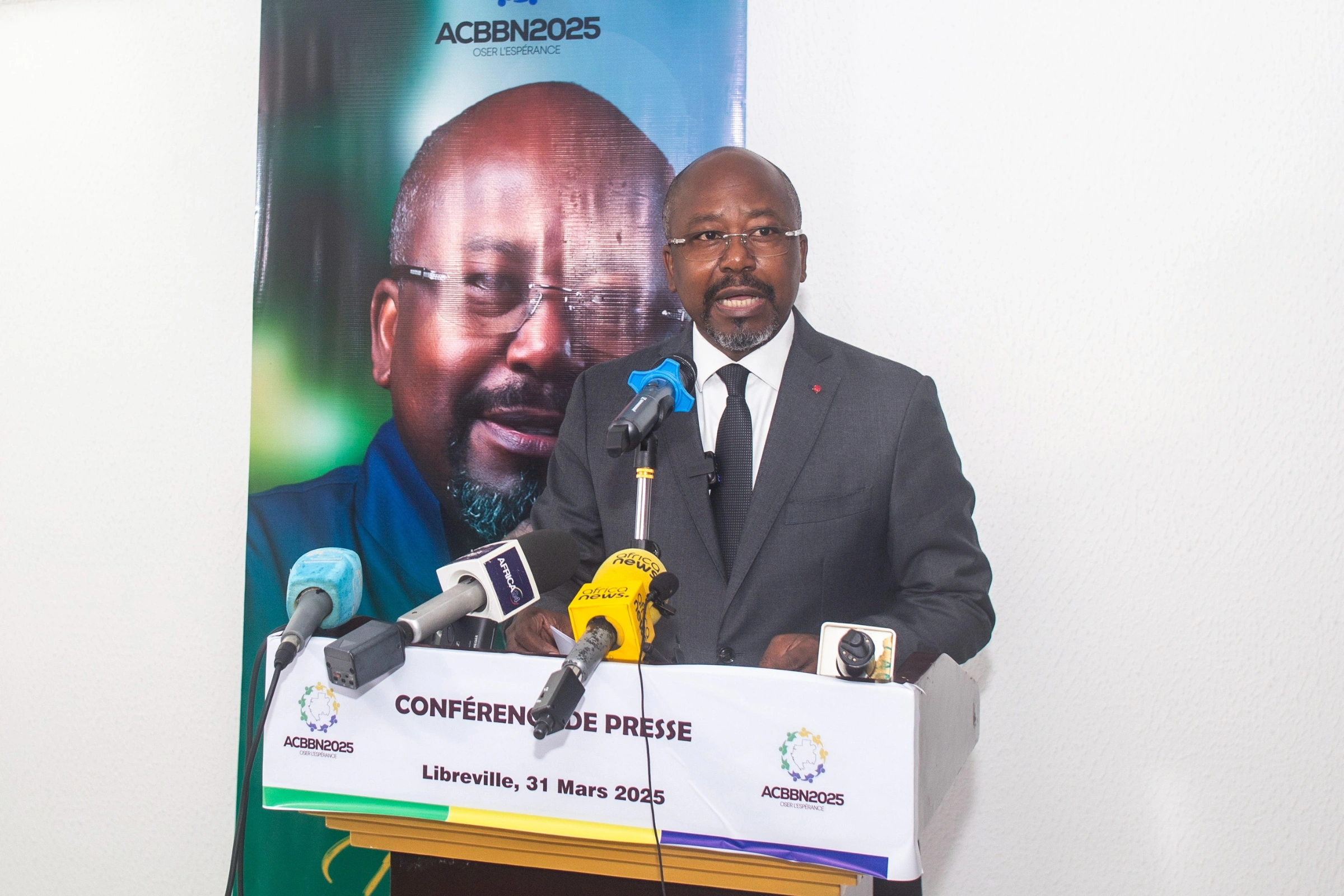 L’ancien Premier ministre Alain Claude Bilie-By-Nze fait partie des candidats attendus dans la Ngounié dans les prochaines heures.