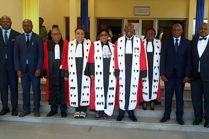 Justice : quatre nouveaux syndics judiciaires désormais sous serment