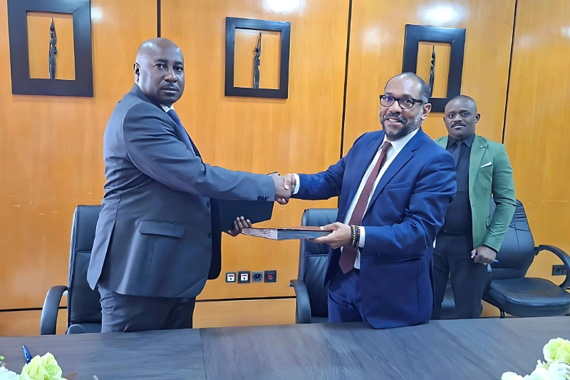 La convention entre l’ANUTTC et la FMCT prévoit le lancement des études de faisabilité. ©  Adjaï Ntoutoume