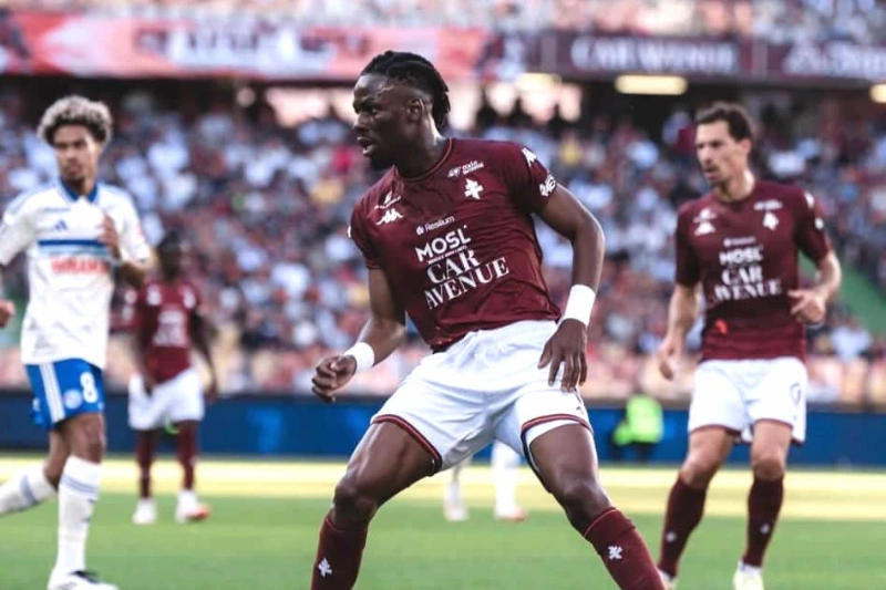 Michel Mboula forfait face aux Pirates et aux Éléphants ?
