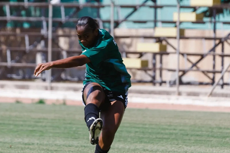Football féminin : Aris Limassol prolonge le contrat de Tatiana Obounet