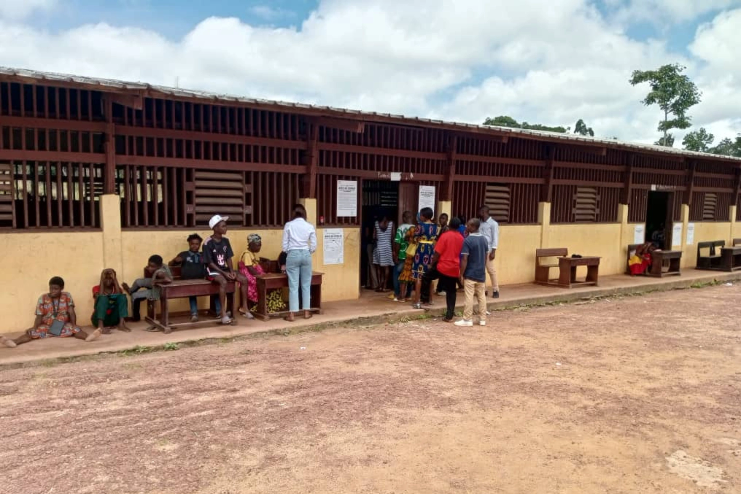 Centre de vote de Bouyon à Mekambo
