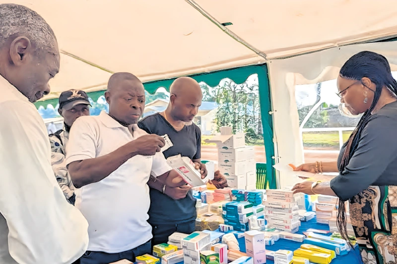 Minvoul : une journée médicale au village Mebole