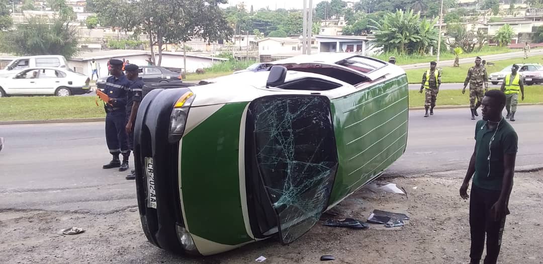 Accident : 3 blessés graves à l’échangeur de Nzeng-Ayong 