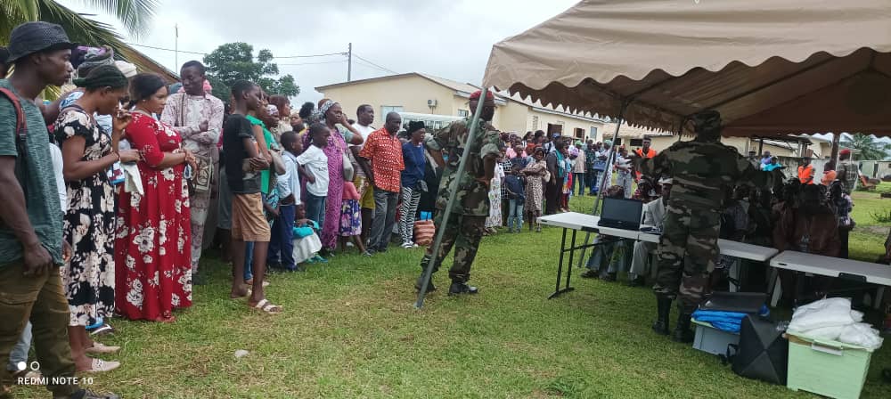 Manœuvres militaires dans la Ngounié 