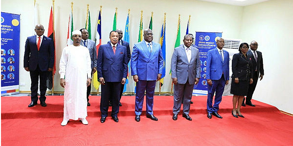 La Première ministre y a représenté le président de la République à la 2è session extraordinaire de la Conférence des chefs d'État et de gouvernement de la Communauté économique des États de l'Afrique centrale (CÉÉAC). 
