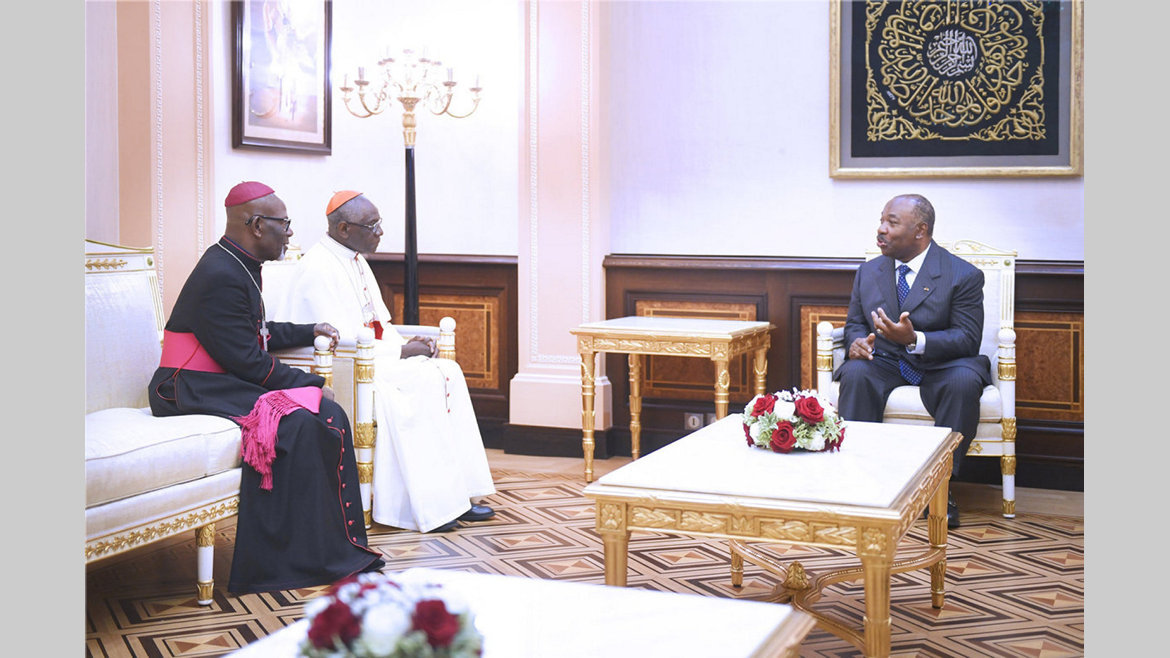 Activités présidentielles : Le cardinal Robert Sarah hôte du président Ali Bongo Ondimba