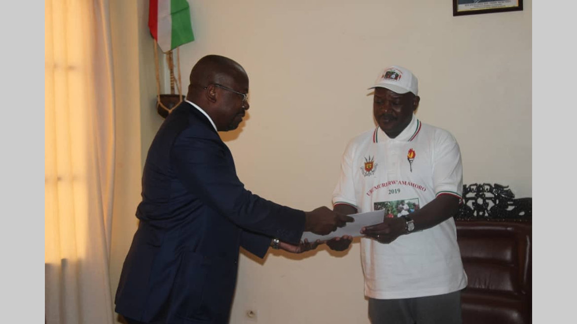 CEEAC/Processus de réformes : Le chef de la diplomatie gabonaise chez Pierre Nkurunzinza