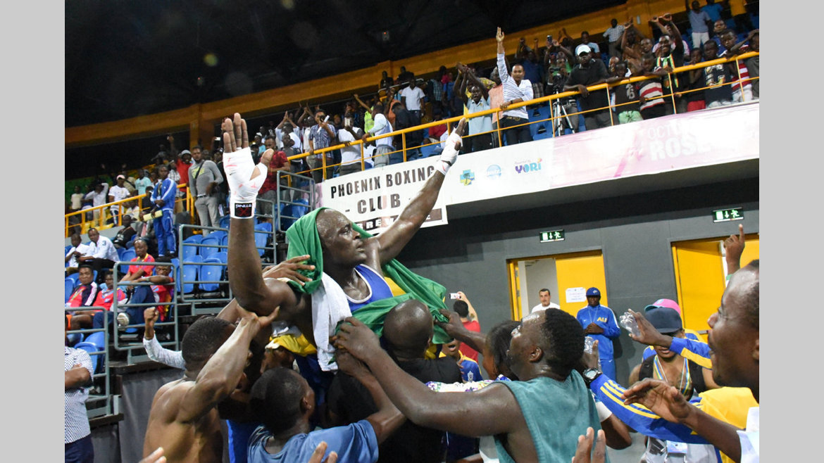 Boxe : Maxime Yegnong, le Gabon pour tremplin
