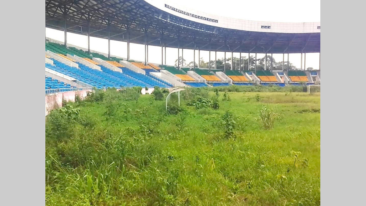 Stade d'Oyem : 800 millions de francs par an pour son entretien
