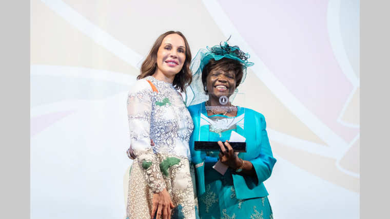 Prix Agathe Okumba d'Okwatsegue 2021 : les lauréates 2019 se confient