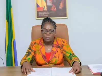 Armande Longo-Moulengui, ministre des Affaires sociales