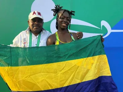 Kenza Falana, pour sa première sélection, a décroché la médaille d’argent au Nigeria.  © DR