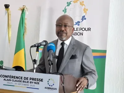 Conférence de presse Alain Claude Billie-By-Nze (ACBBN) le 30 septembre 2025 à la résidence Tahiti.
