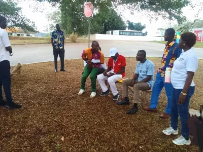Piquet de grève des agents de la Monp locale devant la préfecture.