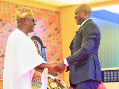 Brice Clotaire Oligui Nguema, et son homologue ghanéen, John Dramani Mahama