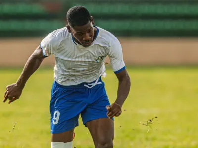 Caleb Nzamba, footballeur au Vautour Club