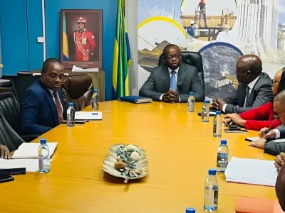 Le ministre du Pétrole et du Gaz, Clotaire Kondja, lors de la rencontre avec les marketeurs