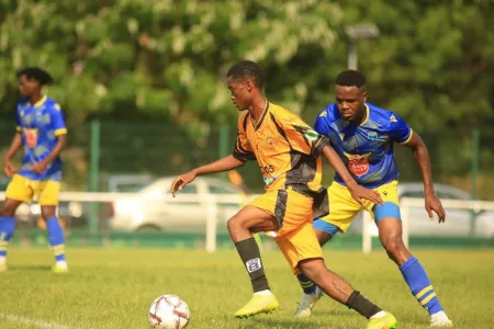 Derrick Assoumou du FC 105 fut l’un des artisans de la victoire du Canon face à USO de Gilchrist Nguema.