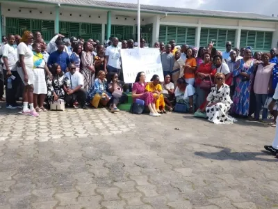 Piquet de grève des enseignants du lycée Léon Mba
