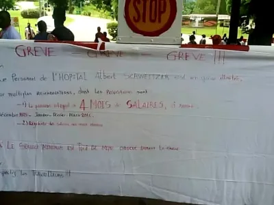 Le personnel de l’Hôpital Schweitzer veut une solution aux impayés de salaire