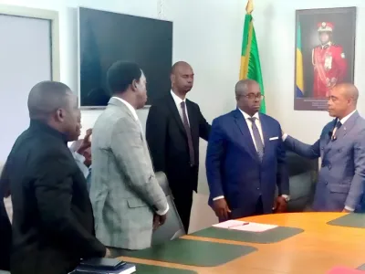Installation du nouveau DG par le ministre de la Communication et des Médias