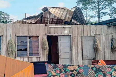 Le vent a tout ravagé sur son passage, à Makouké.