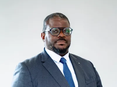 Issempedjeno Ngaka