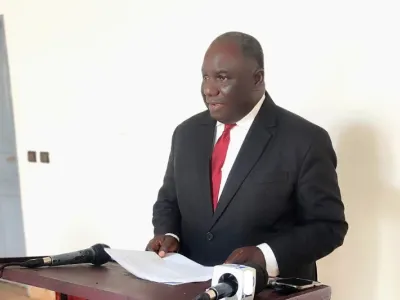 Jean Rémi Yama lors de son point de presse.