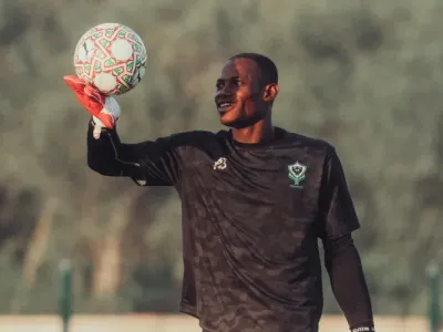  Jean-Noël Amonome, footballeur international gabonais