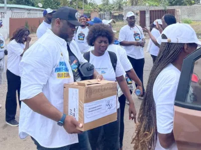 Port-Gentil : Lesly Errol Onanga Schmidt au chevet des populations du 3ᵉ arrondissement