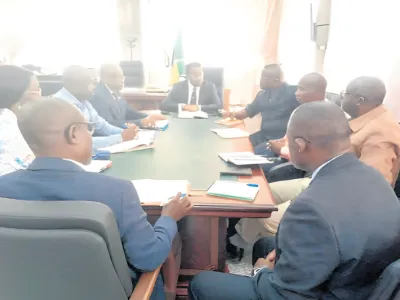 Réunion à l’Hôtel de Ville de Franceville