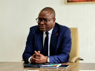 Dr Simplice Désiré Mamboula, ministre intérimaire de l'Éducation nationale, chargé de l'Instruction civique