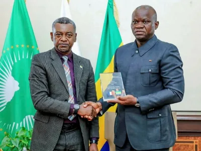 Brice Clotaire Oligui Nguema, président du Gabon et Melchy Obiang, réalisateur