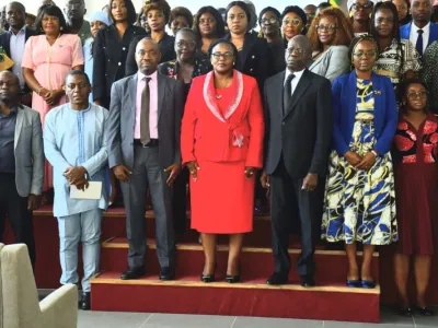 Agents du ministère de la Réforme et des Relations avec les Institutions