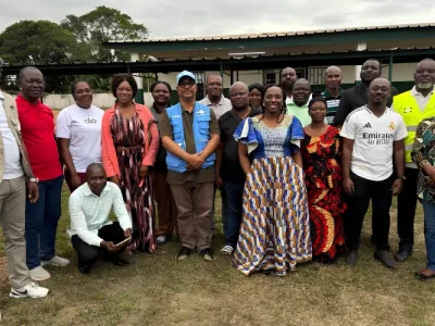 Le coordonnateur technique national, Dr Nigel Igor Makaya, et l’ensemble de l’équipe technique de prévention.